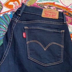 Levi’s Dark Indigo 710 super skinny